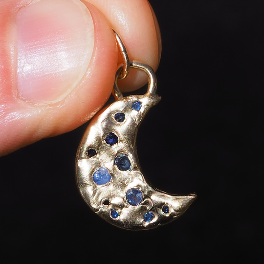 Sapphire Moon Pendant - 0.53ct Australian Sapphires - 9ct Yellow Gold