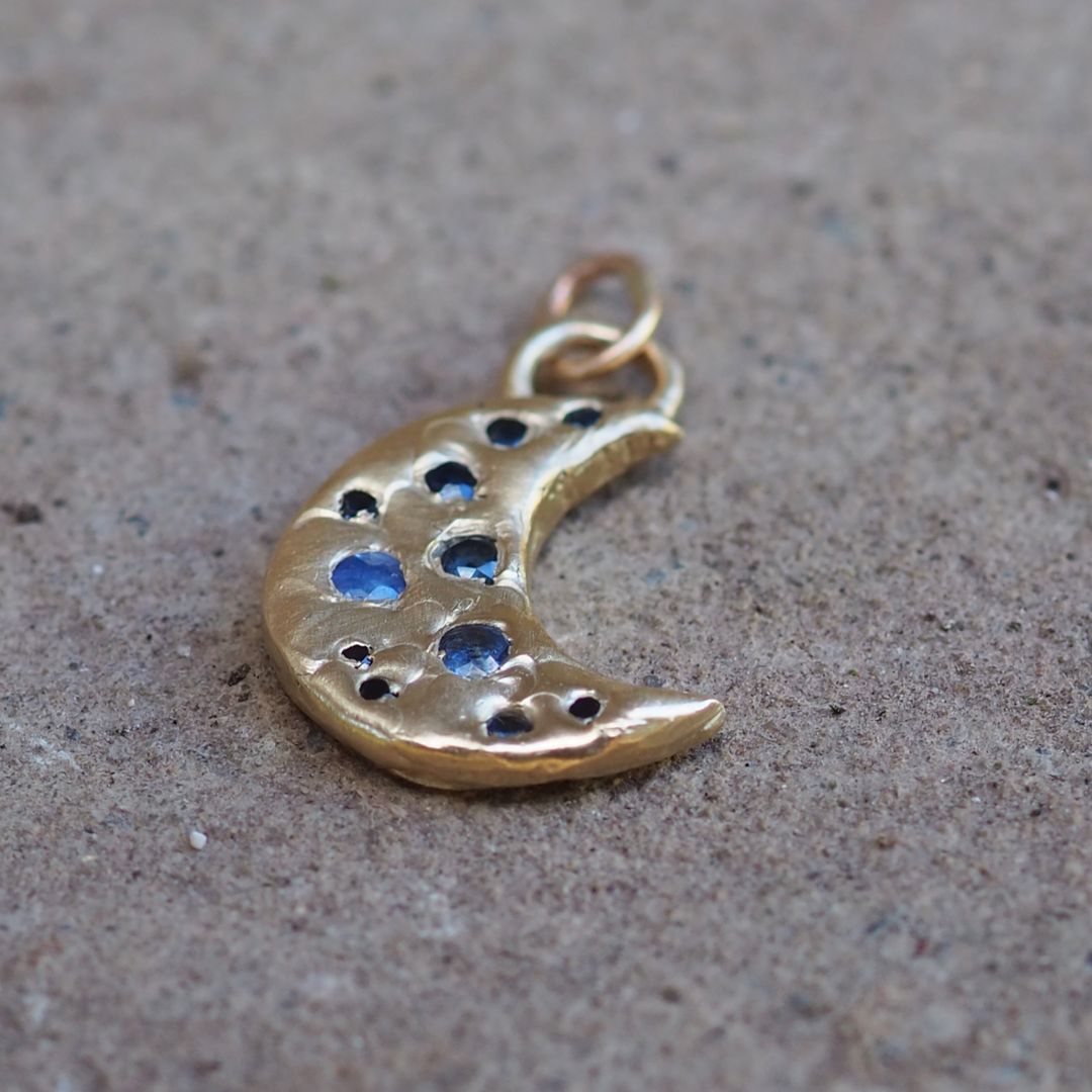 Sapphire Moon Pendant - 0.53ct Australian Sapphires - 9ct Yellow Gold