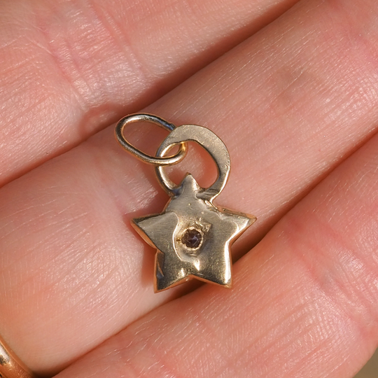Sapphire Star Pendant - 0.60ct Montana Teal Sapphire - 9ct Yellow Gold